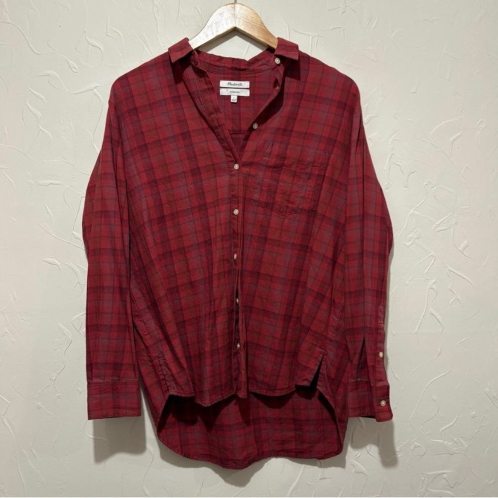 Madewell “Oversized” red plaid print button-up shirt (small)